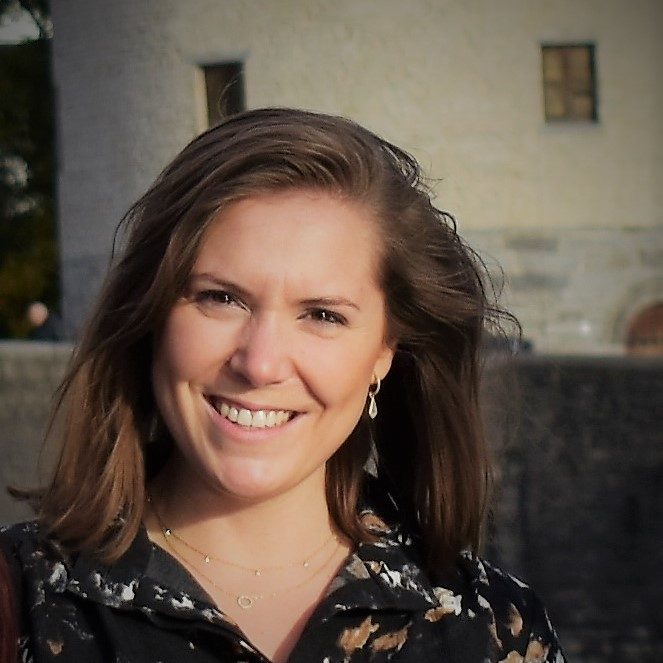 Dr. Elisabeth Decarne